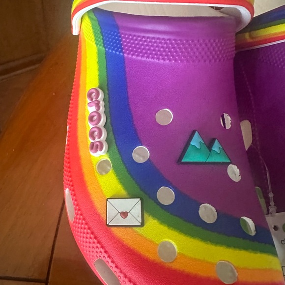 Crocs Unisex Classic Clogs Rainbow Multi Color Size M(12) - Picture 8 of 13